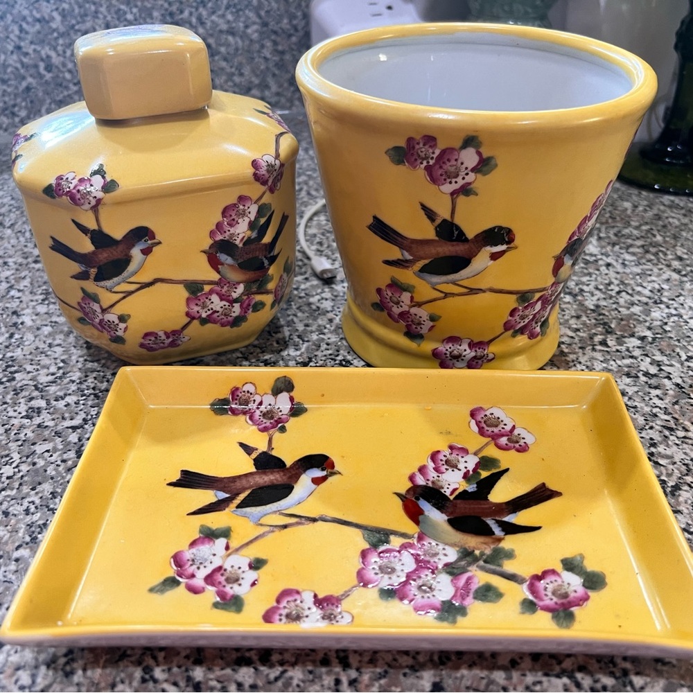 Natasha Farina Paris Tozai Chinoiserie Porcelain Dish & Jar Set Cherry Blossom